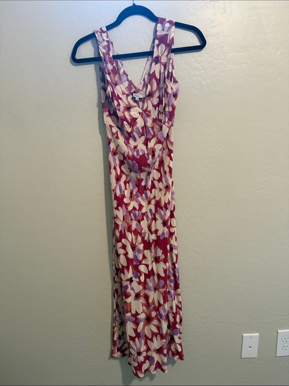 Rails V-Neck Floral Dress in Pink, Red & Purple
